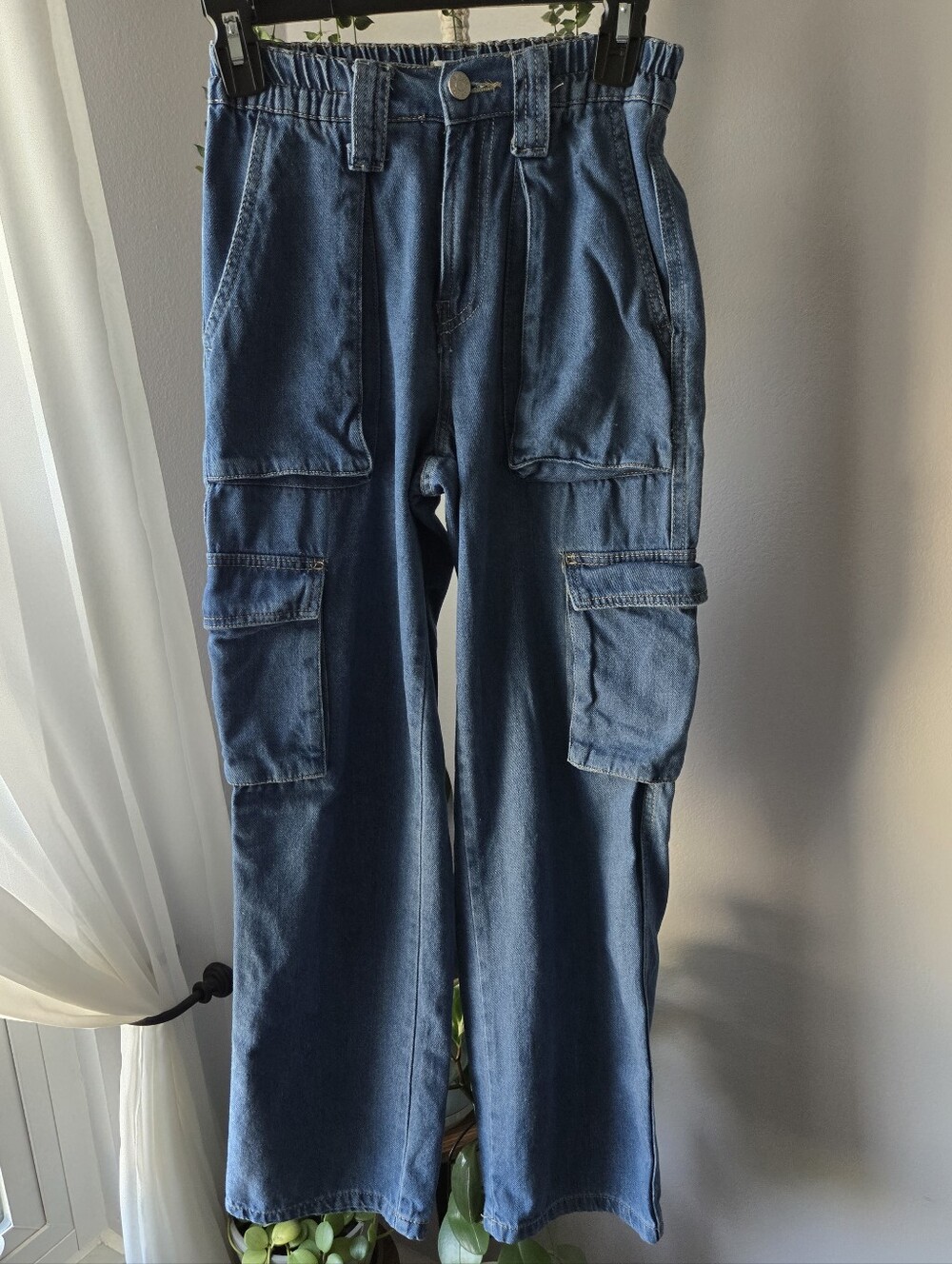 Simple Society Denim Cargo Pants Size 00/23 High Waisted Blue